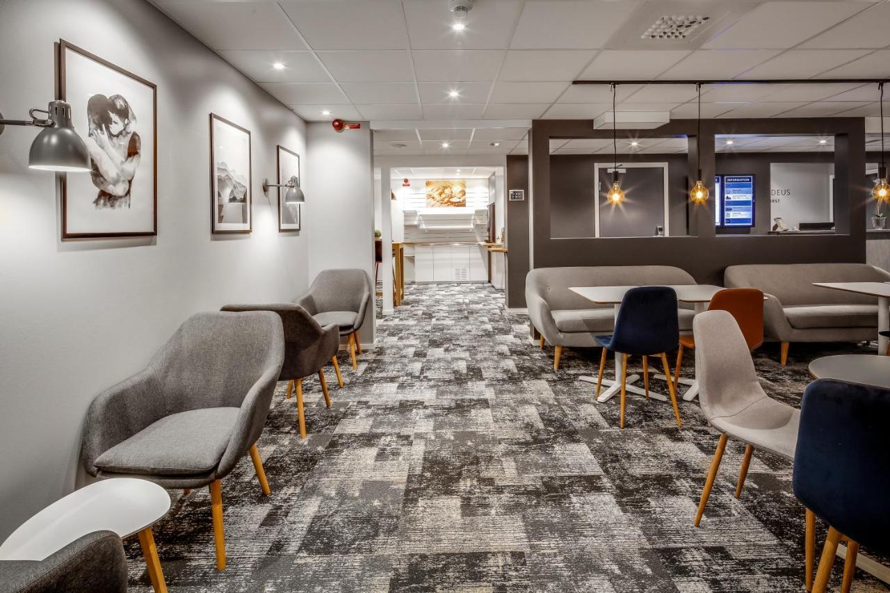 Hotel Vindeus Сёдертелье Экстерьер фото
